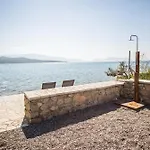 Blue Symphony Suites Apartments