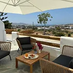 Paros Relux