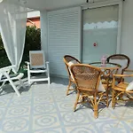 7 Seas House