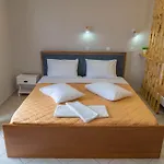Ermioni Rooms