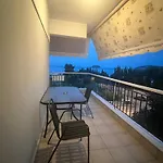 Jenny\'S Seaview Apartment