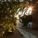 Alexandros Hotel