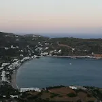 Alexandros Hotel
