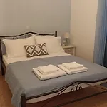 La Casa Azul - Blue House