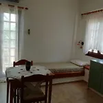 Ιδιωτικο Διαμερισμα Ω