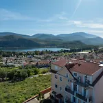 Chrysianna Seaview Apartment