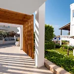 Elvita Beach Hotel
