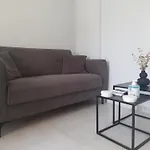 Aphrodite\'S Apartment