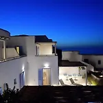 Ariti\'S Villas 1 - Naxos