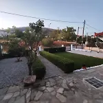 D & K Vacation Villa Anavissos