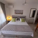 Eleni\'S Apartments Igoumenitsa - Γκαρσονιέρα 2Ου Ορόφου Επιπλωμένη, Εξοπλισμένη