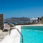 Gorgeous Villa W Ocean Views And Shared Pools!