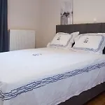 Luxe 3 Bd Penthouse 5 Min From Drosia Square