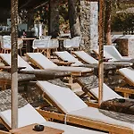 Coralli Seaside Resort