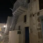 Anna S House In Chora