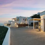 Morfes Luxury Apartments
