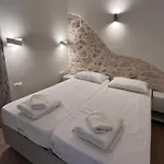 Aphaia Serenity Apartment