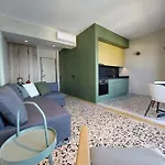 Seafront Apartment Koroni