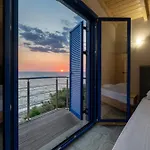 Mytikas Seaside