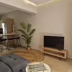 Euaggelia\'S Maisonettes Ofrinio