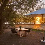 Mekia\'S Beach House