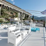 Melissani Hotel