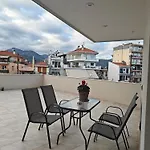Orchidea Flat
