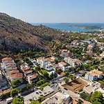 Villa Costa Luca In Vouliagmeni