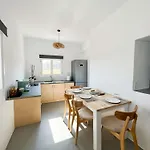 Maira\'S House