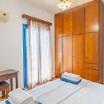 Villa Irini, By Hellocrete