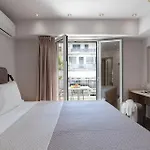 Piraeus City Hotel