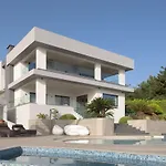 Villa Kalliston