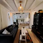 Our Dream To Oneiro Seaview, Near The Beach