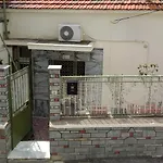 Giannis And Aristi\'S House