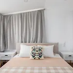 Malibu By Halu! Seaside Apartment In Perea