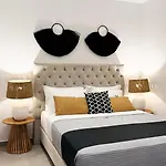 Angel Syros Luxury Apartment