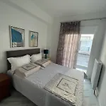 Seafront Lux Apartment