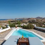 Peters Place - Paros Resort