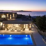 Imperium Luxury Villas-Sauna, Jacuzzi, Heated Pool & Gym-Chania