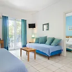 Daphne\'S Club Hotel Apartments