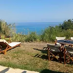 Sklavenitis Panoramic Seaview Beach Apartment