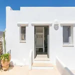 Panormos Art Beachfront Suites