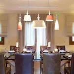 Villa Veneziano Suites & Villa