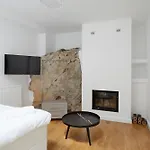 Clock Tower Arachova Suites