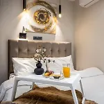 Cozy Downtown Apartment
