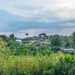 Flat By The Beach Voula