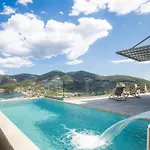 Jonina Resort