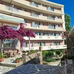 Marmari Bay Hotel