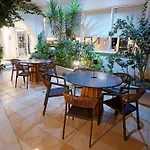Kyparissia Beach Hotel