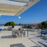 Alba - Open Plan Apartment